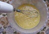 Pastel de mermelada rallada con margarina